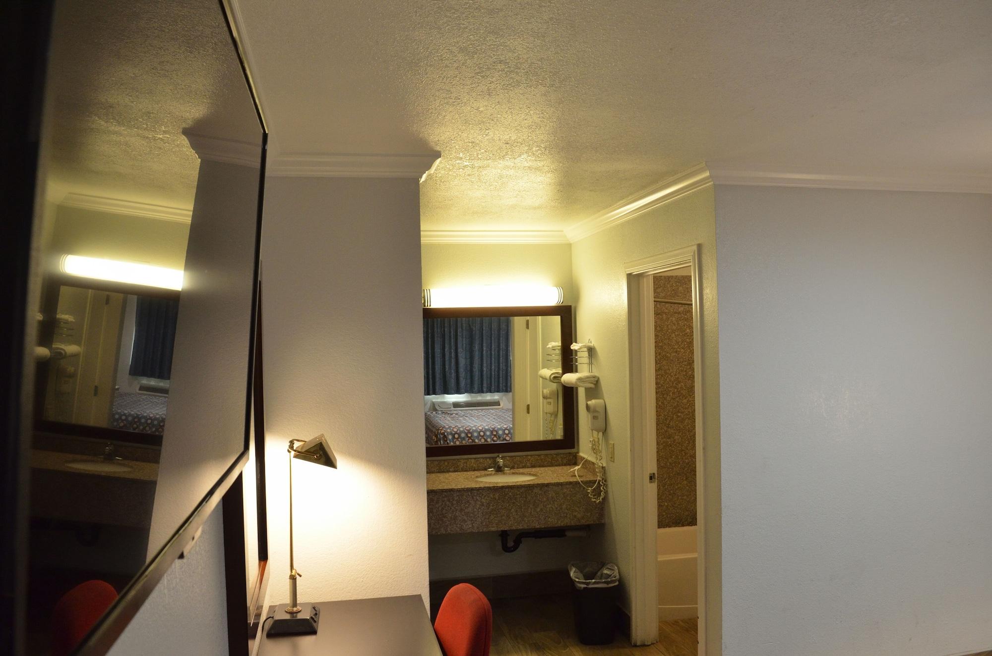 Welcome Inn Corona Exterior photo