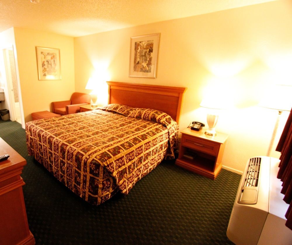 Welcome Inn Corona Exterior photo