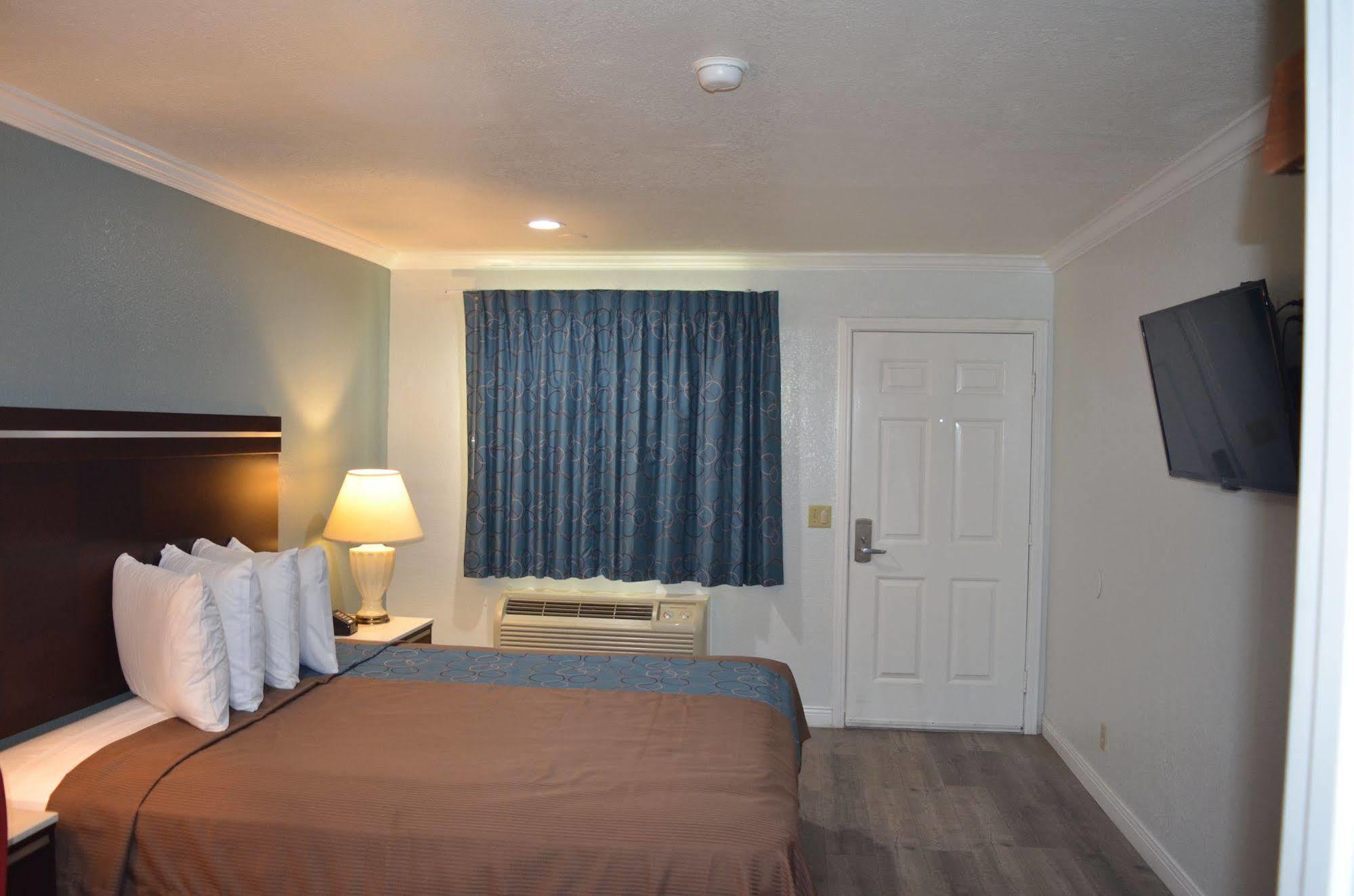 Welcome Inn Corona Exterior photo